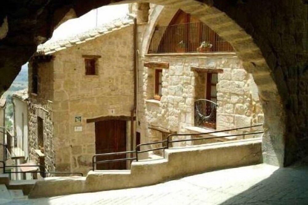 Self catering El Racó de les Grases for 8 people