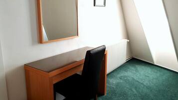 Quadruple Room | Katil bayi/kot (surcaj), katil lipat simpan/tambahan, Wi-fi percuma