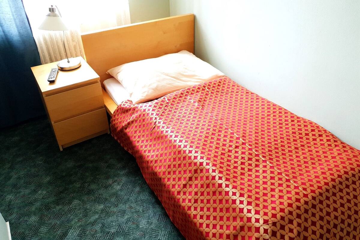 Single Room | Cots/infant beds, rollaway beds, free WiFi, bed sheets