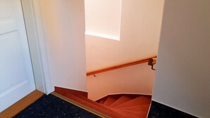 Quadruple Room | Cots/infant beds, rollaway beds, free WiFi, bed sheets - Hotel Slavie Česká Kamenice (Ceska Kamenice)