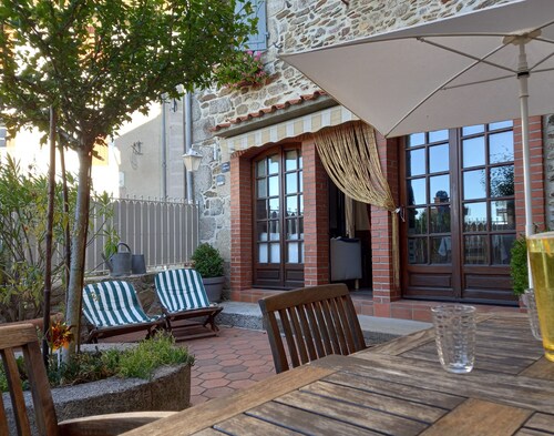 Charming cottage and SPA