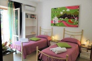3 bedrooms, free WiFi, bed sheets