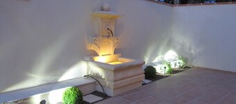 LANGUEDOCIENNE HUS restaurert, luftkondisjonert / privat oppvarmet basseng