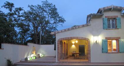 MAISON OCCITANE CALME, CLIMATISEE PISCINE CHAUFFEE entre TOULOUSE et MONTAUBAN