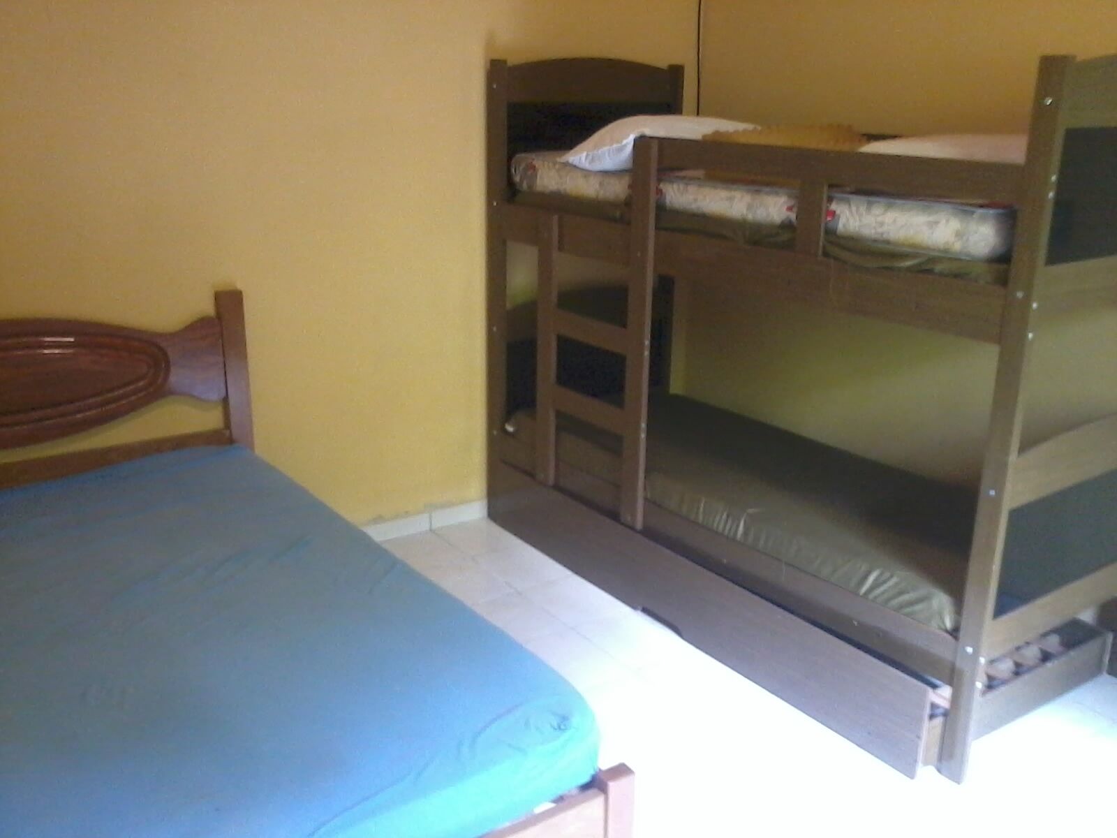 Rent Room Season, Sitio with Pool, Sauna, Field, Edicula, Wifi, Salao games.