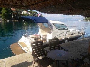 Marina - Comfort apartmant with terrace, sea view and pool near beach (Podstrana)