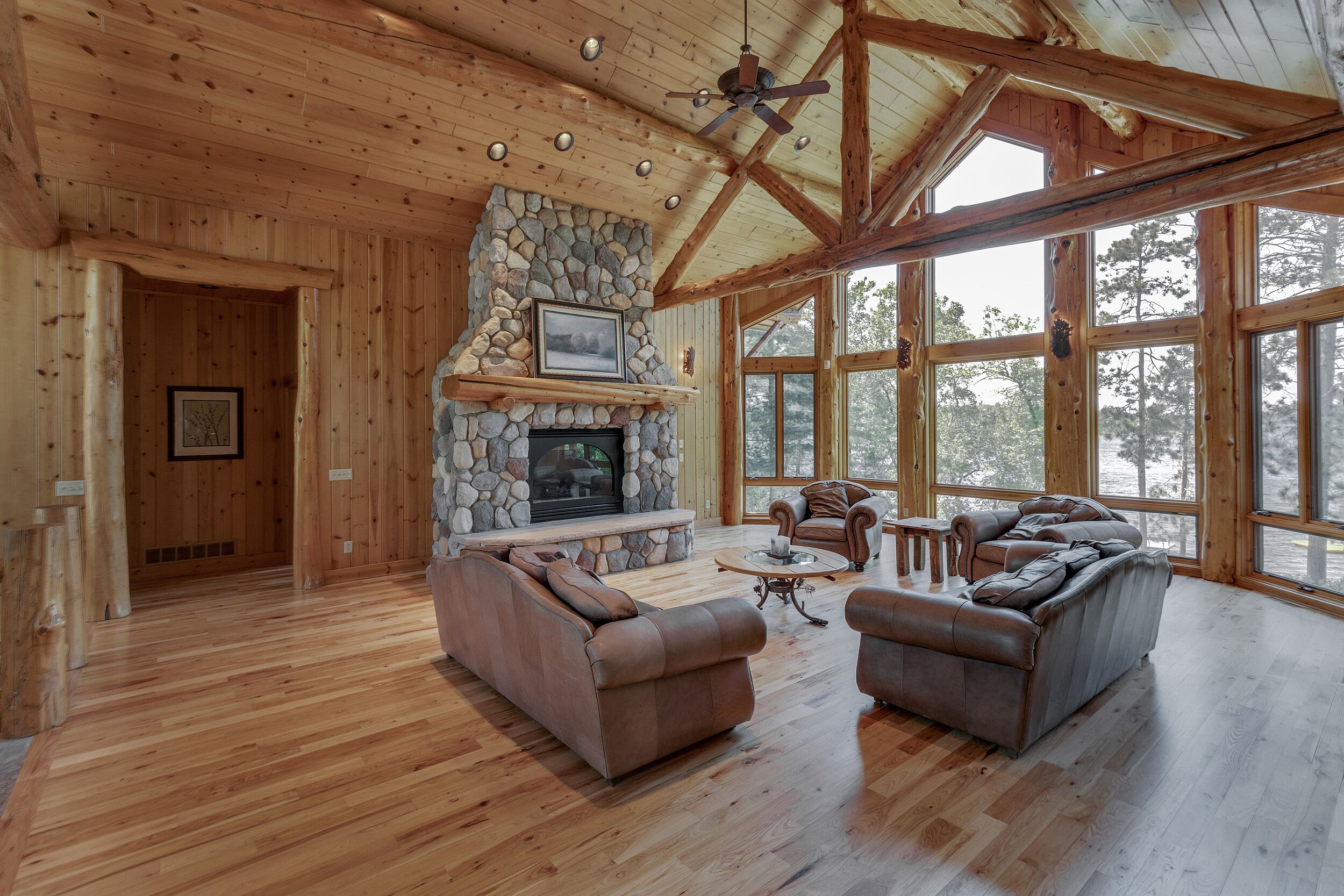 Family reunions at a large log cabin, lodge, family reunions, lake front