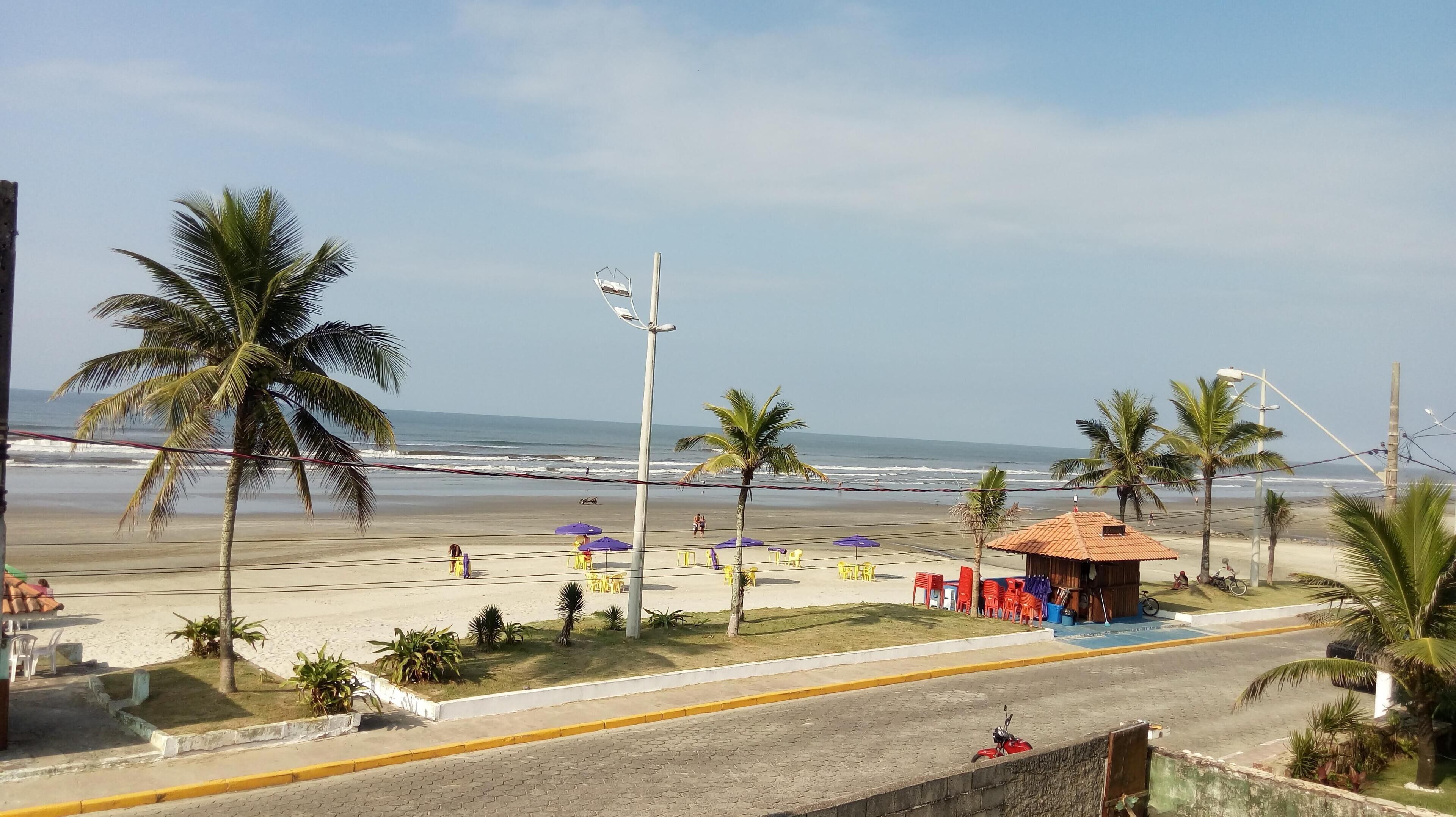 Pousada foot in the sand in Mongaguá