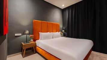 27 bedrooms, in-room safe, iron/ironing board, free WiFi