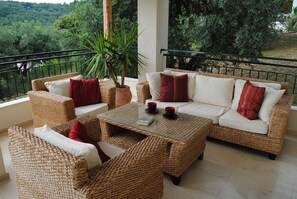 Property grounds - Delightful, private villa above Avlaki - ideal for families holidaying together. (Corfu)
