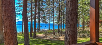 Lakefront Townhome | Prvt Beach & Decks | Sleeps 6