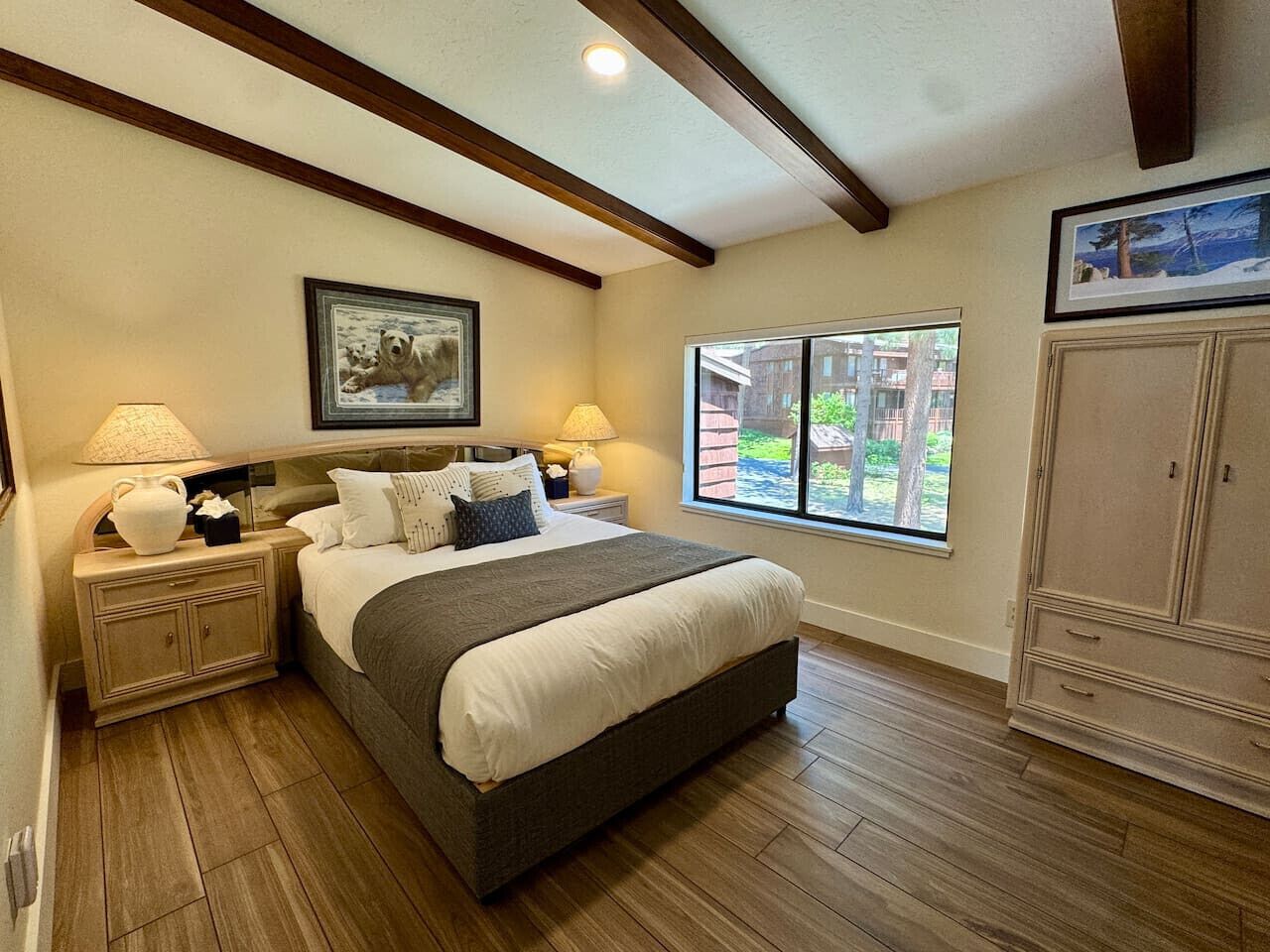 3 Schlafzimmer, Bügeleisen/Bügelbrett, WLAN, Bettwäsche