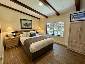 3 chambres, fer et planche à repasser, Wi-Fi, draps fournis