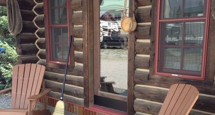 Trapper Cabin 225.00 Night EVERY NIGHT - 1 Night Min - No Cleaning Fee