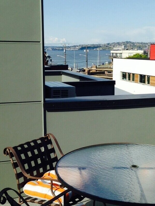 Modern Alki Beach House Steps from the Sand Seattle Vrbo