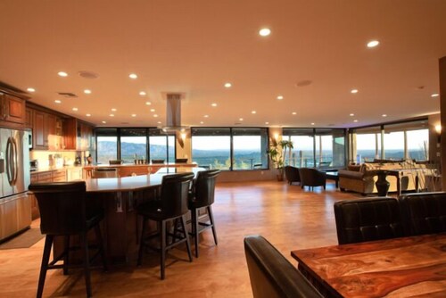 Magical, Private, High-End, Mountain-Top Estate