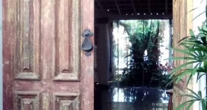 Suite Warhead Privilege - confort