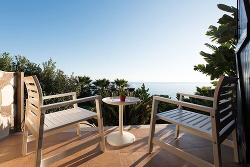 Villa Plemmirio on the sea