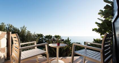 Villa Plemmirio on the sea