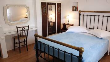 3 sovrum, strykjÀrn/strykbrÀda, wi-fi och sÀngklÀder