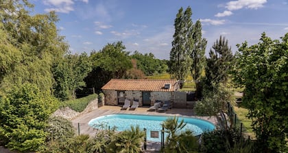 Quiet family cottage between sea and marsh!