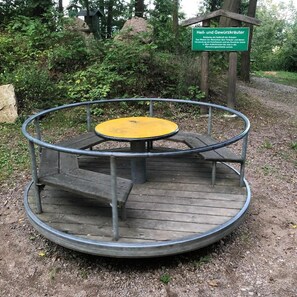 Outdoor dining - Apartment for 3 persons approx. 44 qm in Zandt, Bavaria (Bavarian Forest) (Zandt)