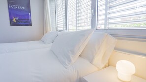 1 bedroom, desk, soundproofing, iron/ironing board