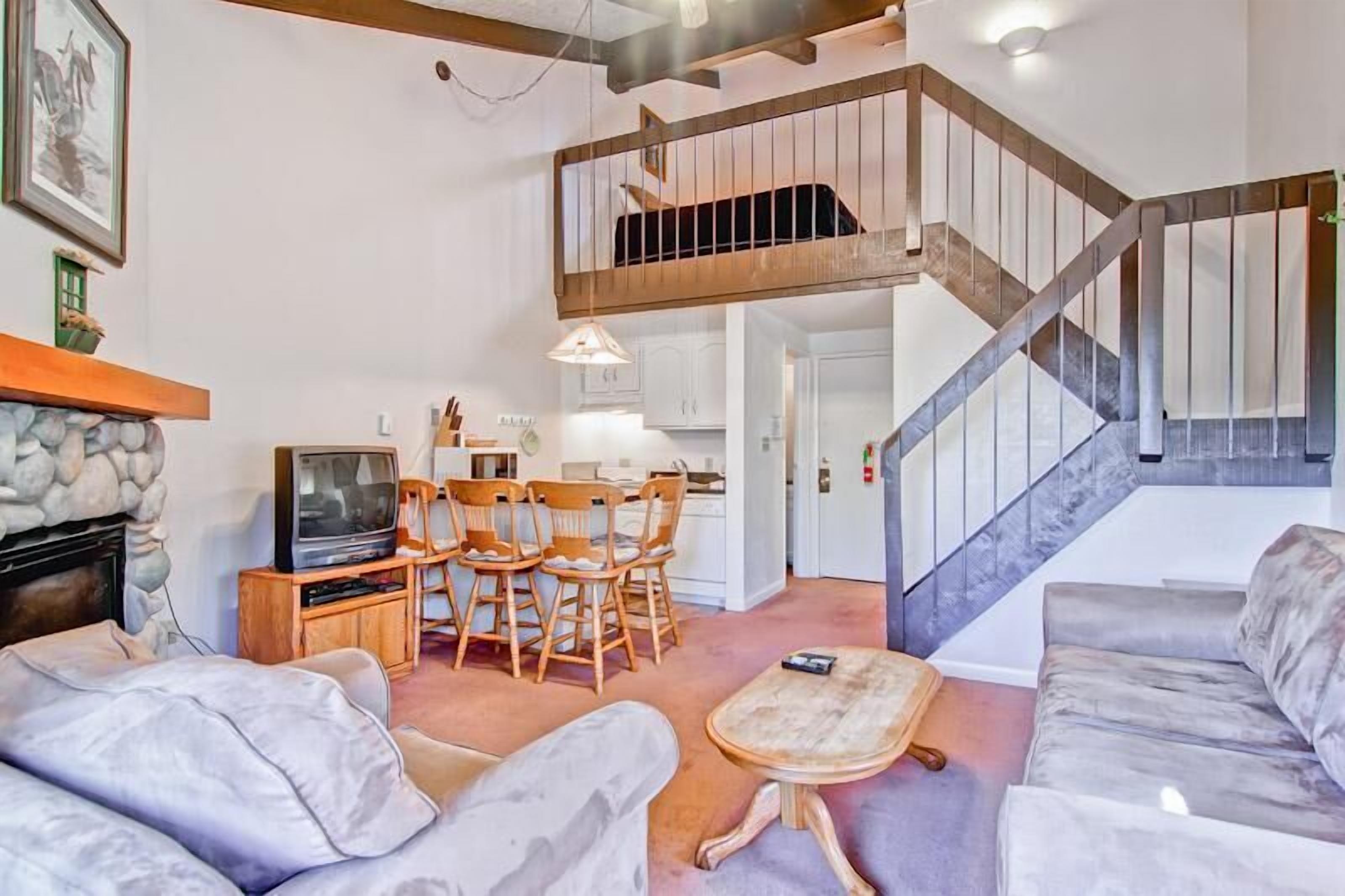 (B212) Loft Condominiums