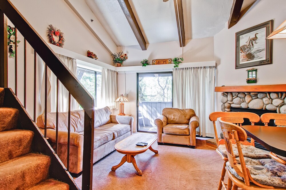 (B212) Loft Condominiums