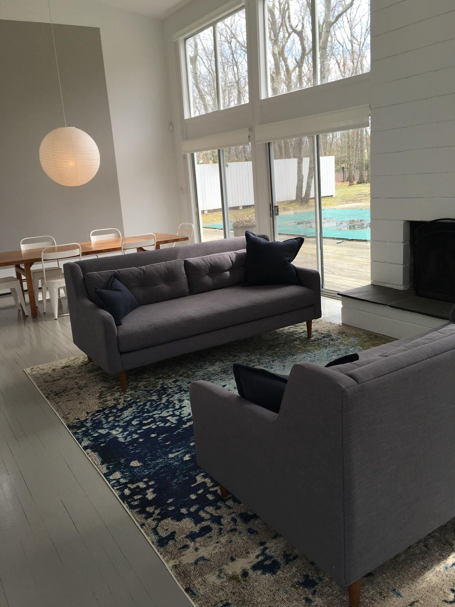 Summer Fun in a Modern, Light Filled, Private Home in the Hamptons!