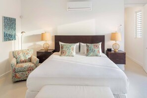 3 bedrooms, desk, iron/ironing board, free WiFi - Grace Haven: Luxury Home w/Pool & Golf Cart, Walkable to Beach (Providenciales)