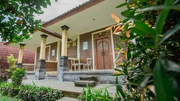 Chambre Supérieure Double ou avec lits jumeaux | Coffres-forts dans les chambres, bureau, Wi-Fi gratuit, draps fournis