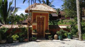 Entrée de l’hébergement