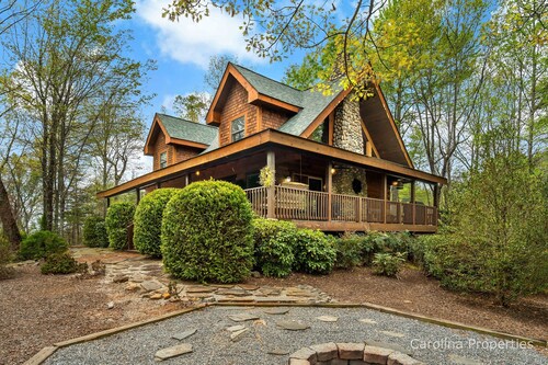 Fire Pit, Rocking Chair Porch, Private, Log Cabin - The Enchanted