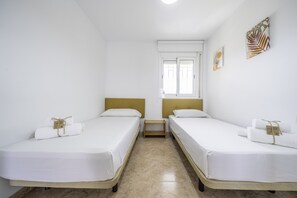 3 Schlafzimmer, Bügeleisen/Bügelbrett, kostenloses WLAN, Bettwäsche