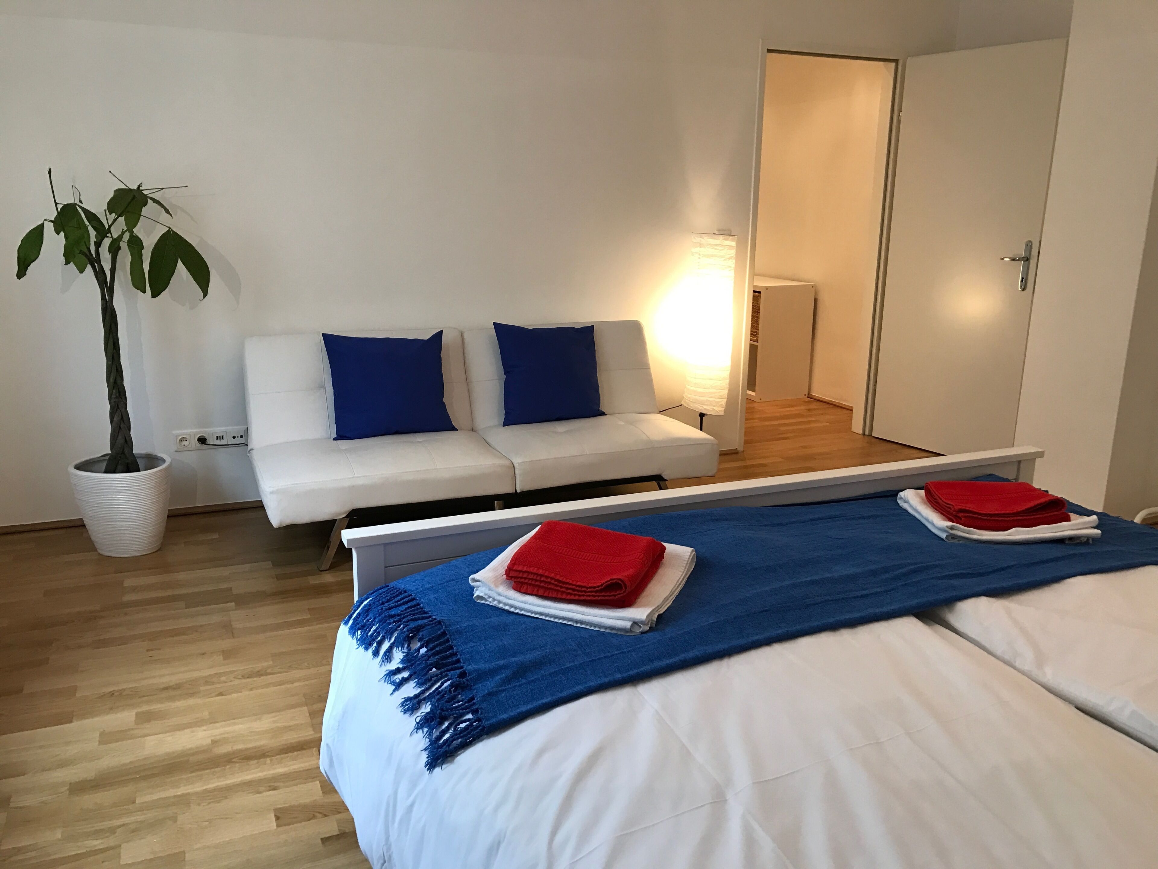 105m2 City Surf Apartment 