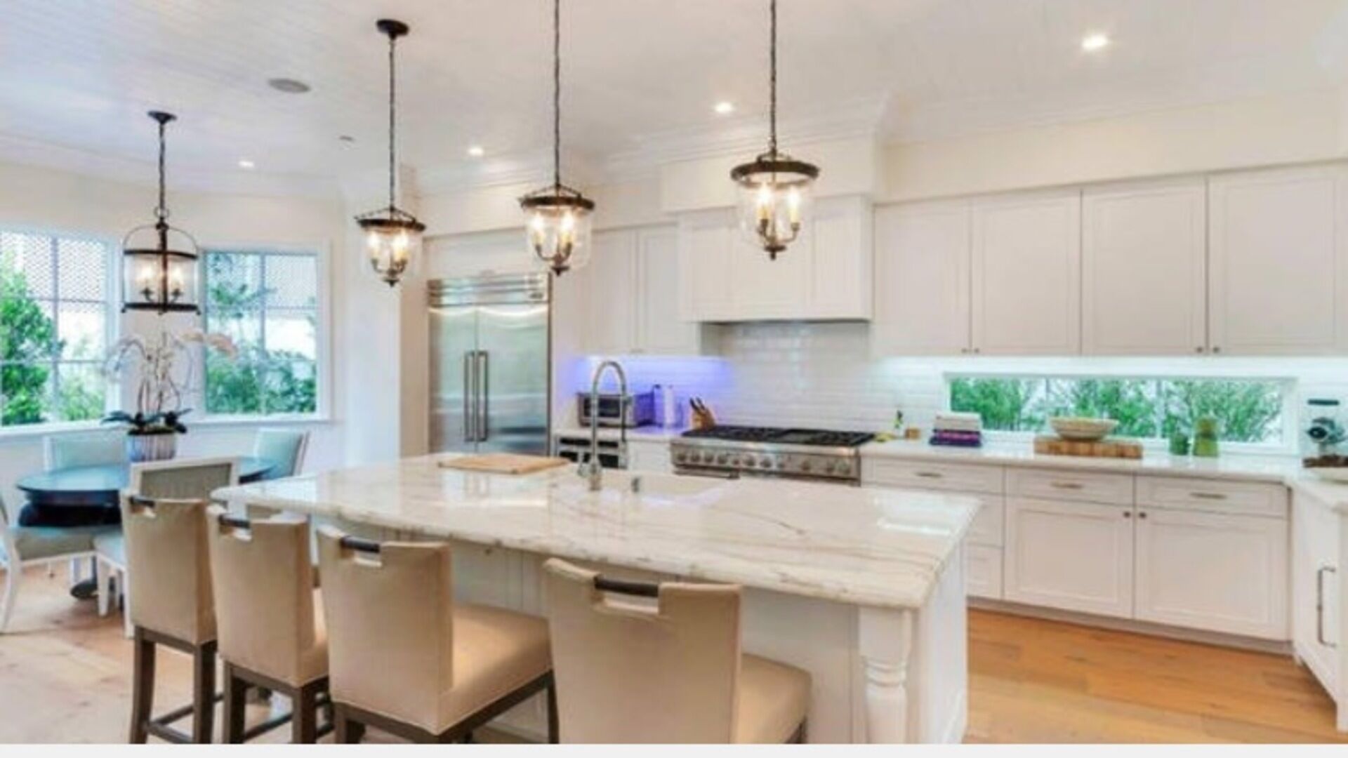 Luxury Hampton’s Style Palisades Beach House