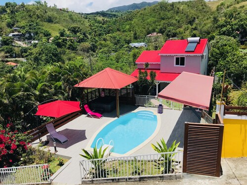 LE VAL DE LYS house - private pool and jacuzzi 