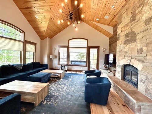 Black Diamond Retreat