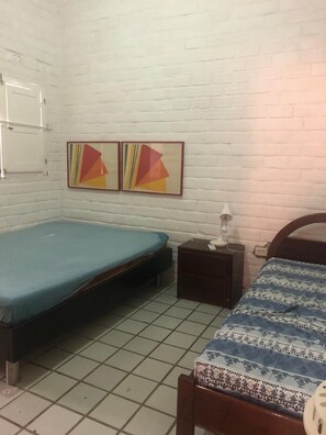 6 quartos