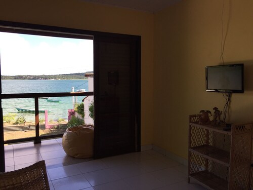 Casa Rosa, junto a la playa