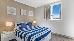 2 bedrooms, iron/ironing board, Internet - Twin Towns Resort 644 - Central Coolangatta/Tweed Heads (Tweed Heads)