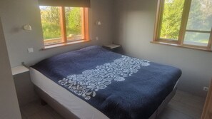 4 sovrum, strykjärn/strykbräda, wi-fi och sängkläder