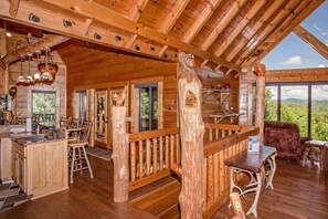 Interior - GrandBluffLodge: MtnViews, Theater, Games, HotTub, Wifi, FirePit, Yard, Resort Pool (Sevierville)