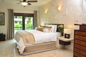 2 habitaciones, tabla de planchar con plancha, cuna de viaje y wifi 