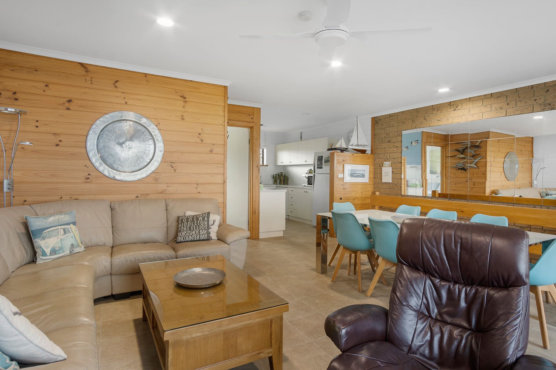 Green Bay 3 Unit 3 14 Merrilli - Beachfront — image 15