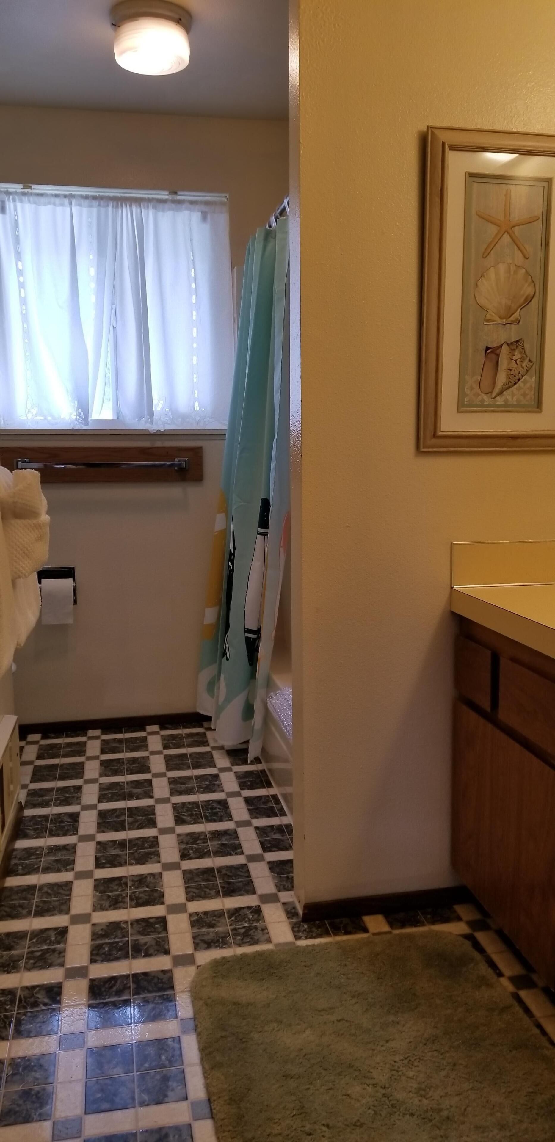 Beachcombers Haven - Family and Group event lodging on the central Oregon Coast!