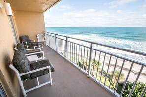 Property grounds - Oceanfront 2BR Condo 6th Floor Balcony with Stunning Ocean Views, 603 (Indian Harbour Beach)