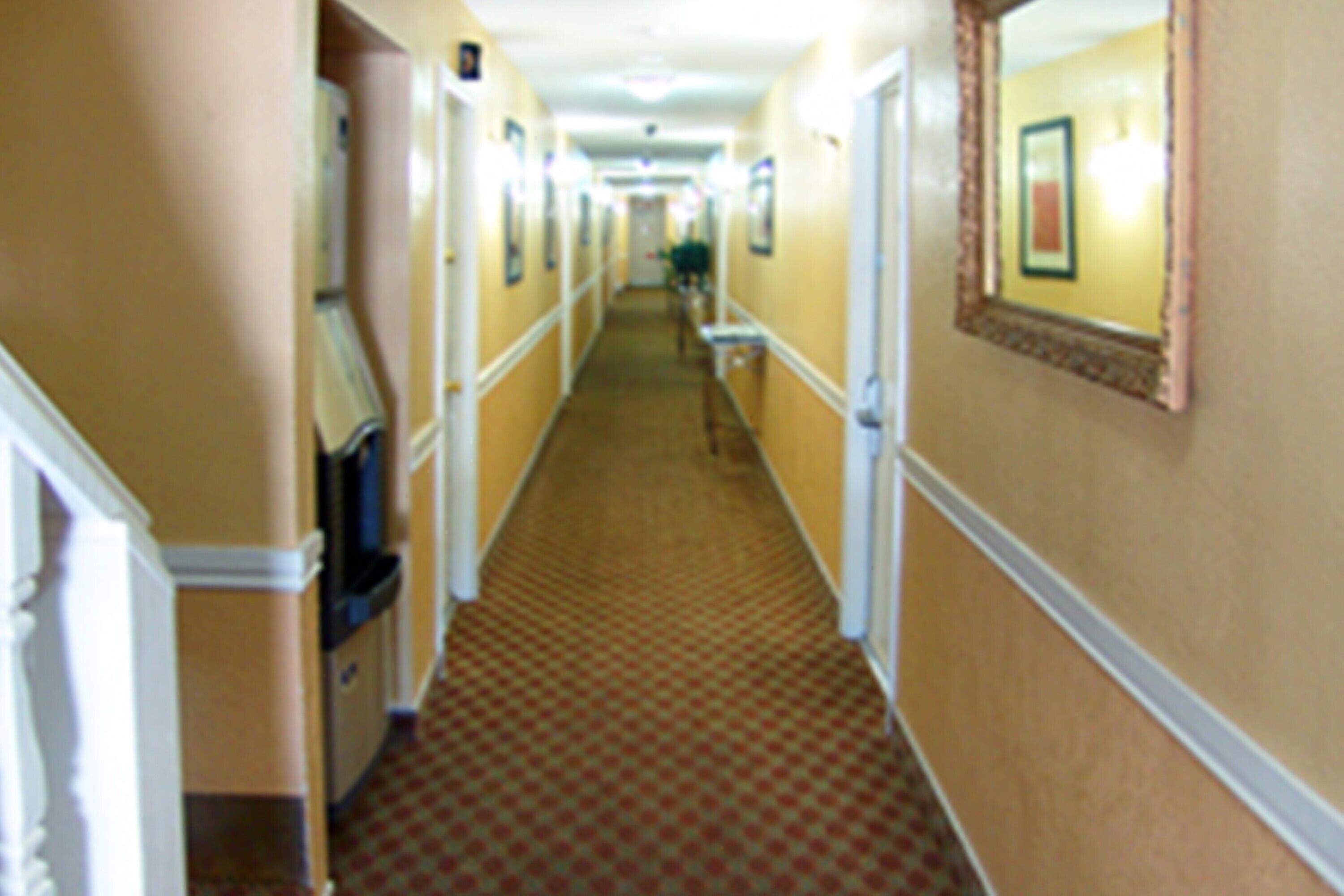 Welcome to the Holland inn suites single room