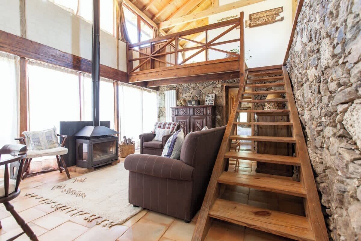 TV, fireplace, books, offices